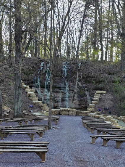 wisconsin waterfall wedding venue